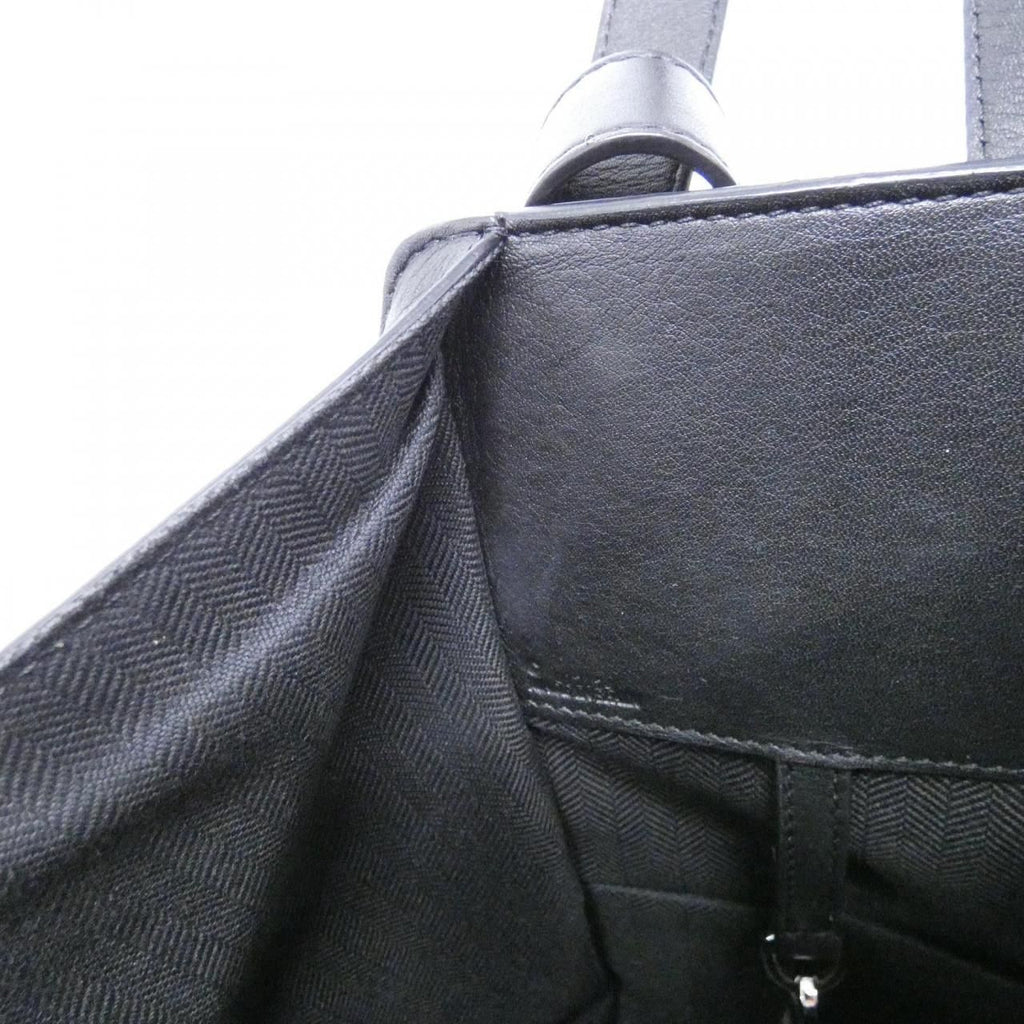 Loewe Hammock Small 387 30 Shoulder — view 8