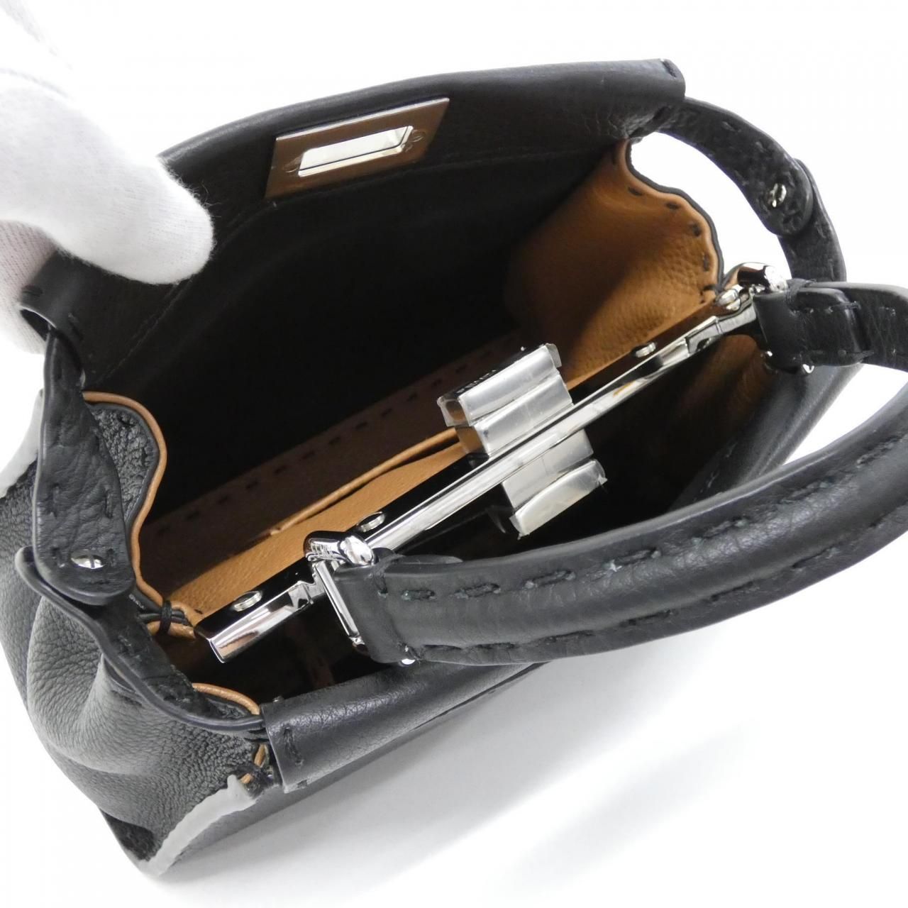 Fendi Selleria Peekaboo Mini Q0j — view 5