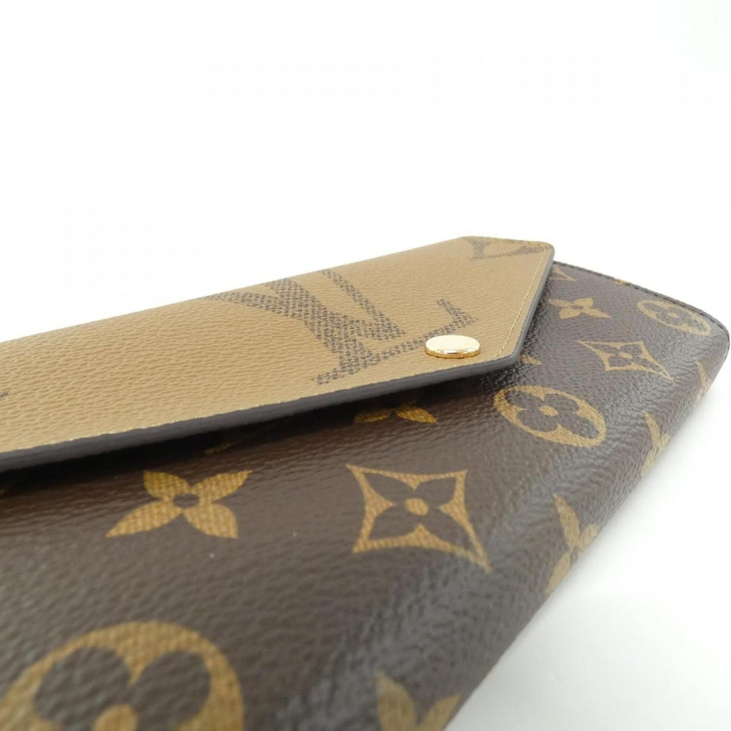 Louis Vuitton Monogram Giant Portefeuille Sarah Wallet — view 3