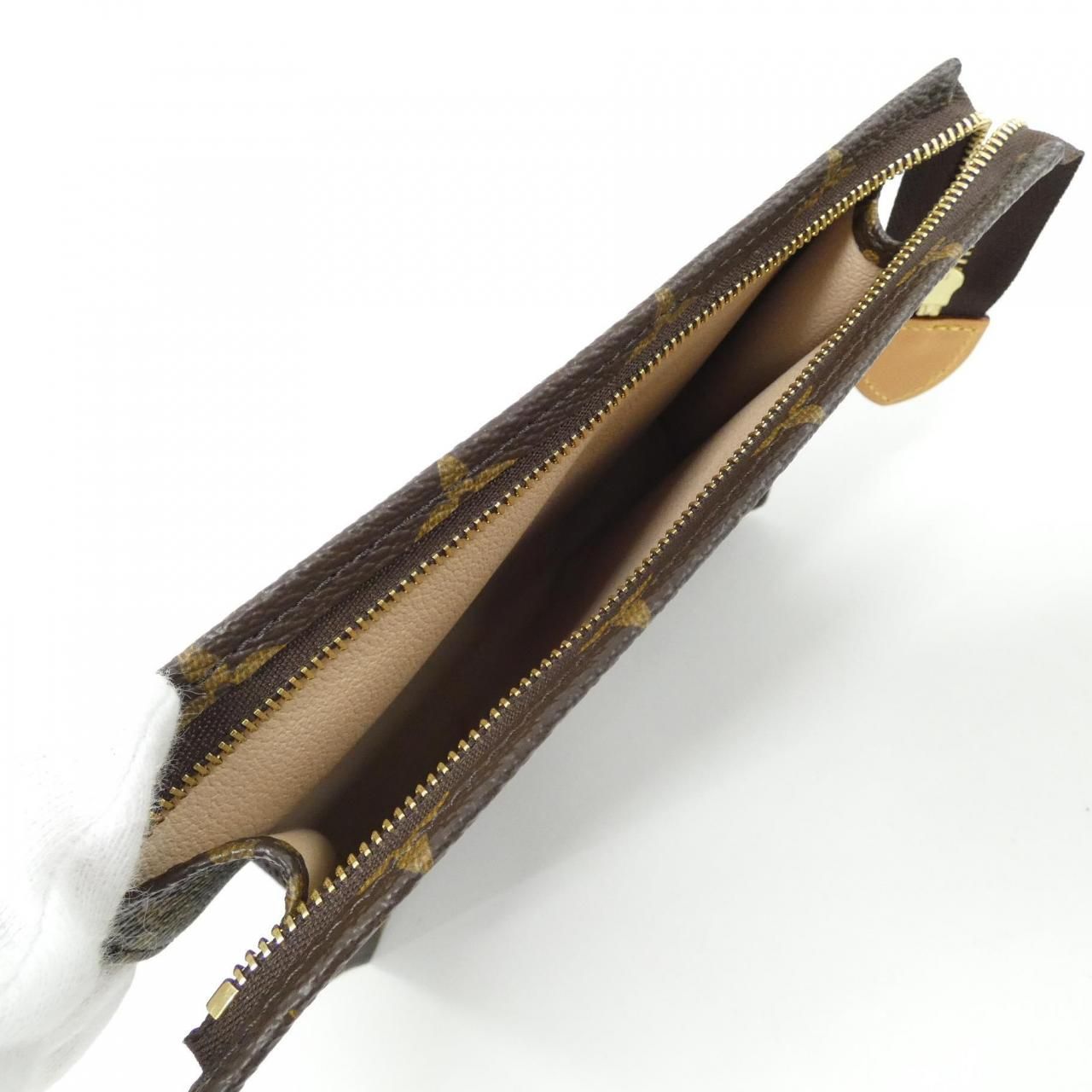 Louis Vuitton Monogram Poche Toilette 19 Pouch — view 3