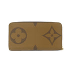 Louis Vuitton Monogram Giant Zippy Wallet — view 2