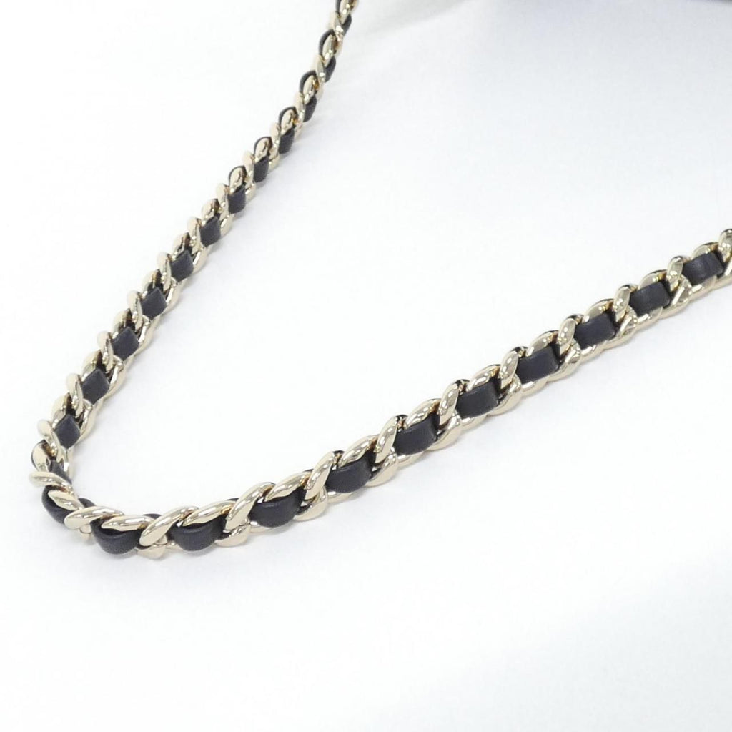 Chanel 25 Line Mini Shoulder — view 5