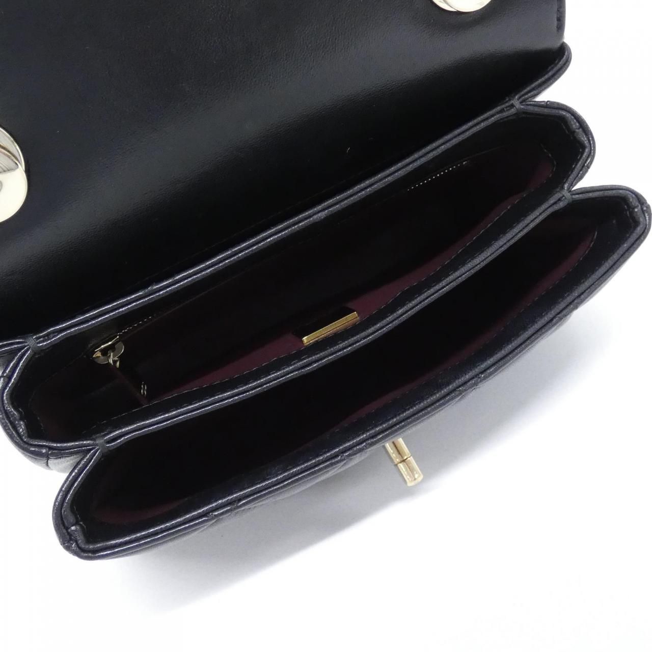 Chanel Bag Handbag Black — view 7
