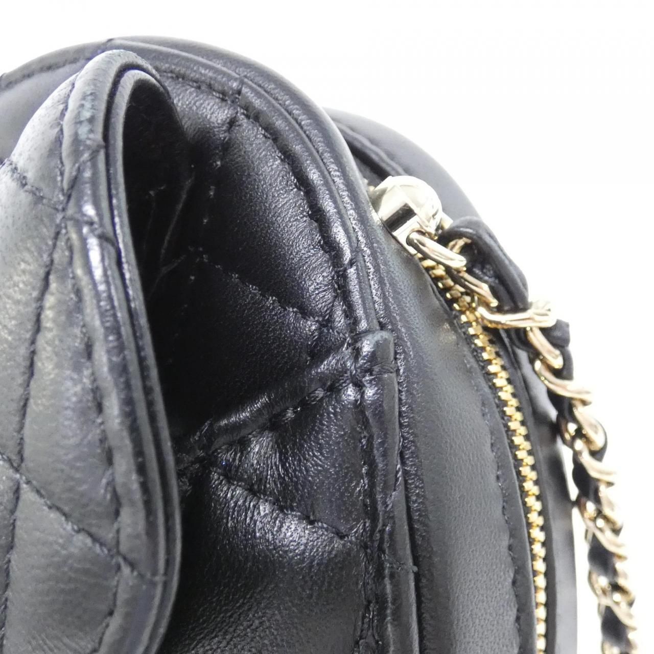 Chanel Shoulder Bag Black — view 4