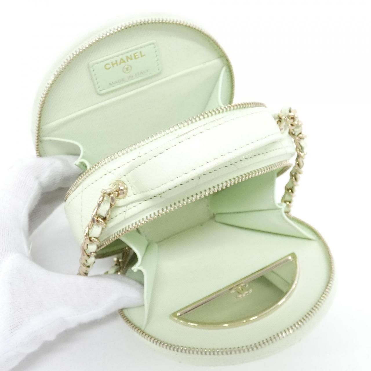 Chanel Shoulder Bag Green — view 8