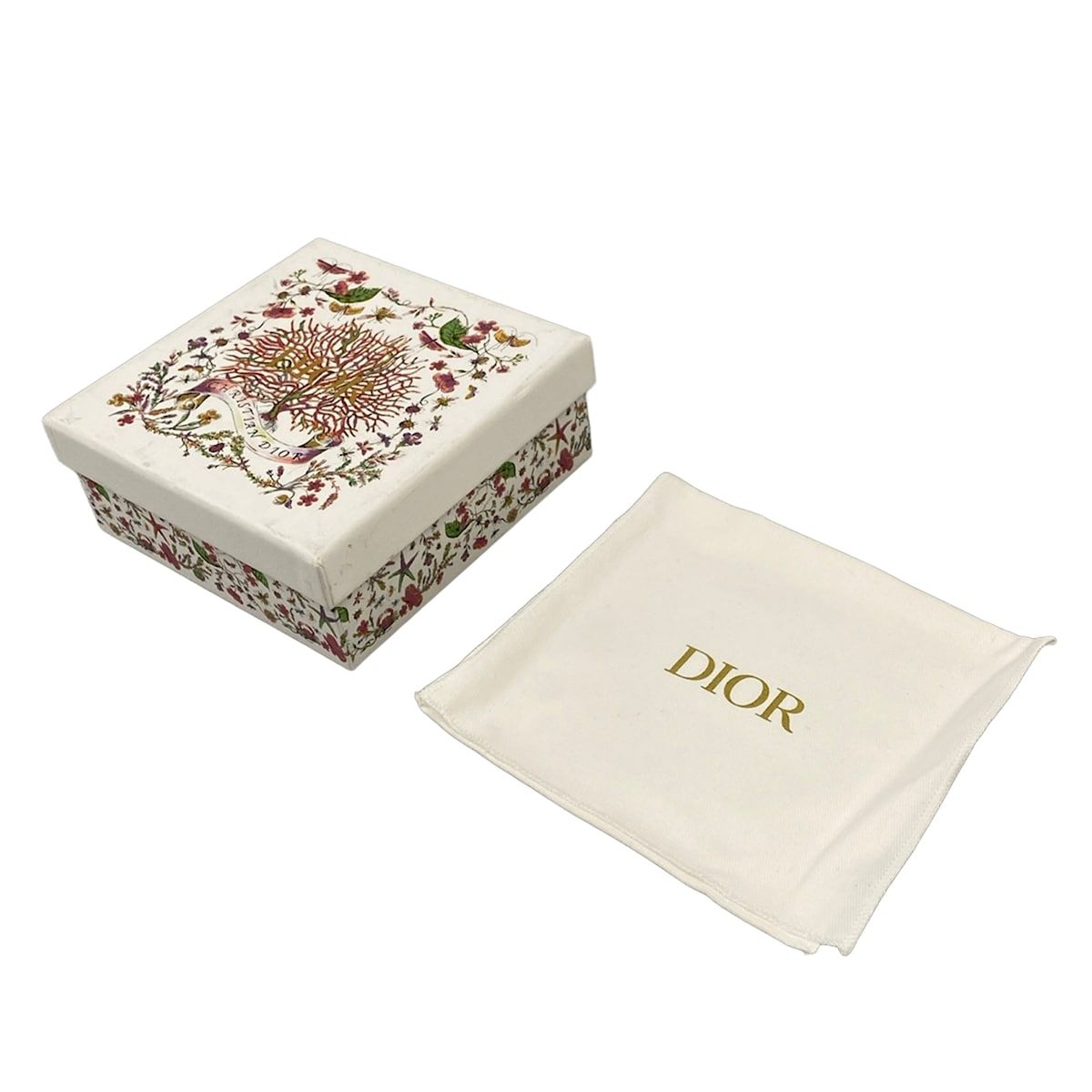 Dior Beige Zip Around Pearl Leather Wallet — view 8