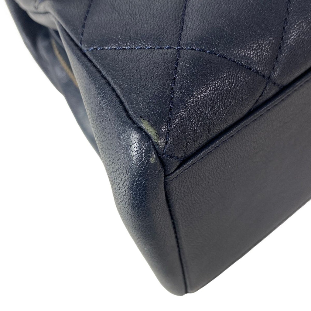 Chanel Handbag Quilted Dark Navy Chain Handle Gold — view 6