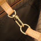 Louis Vuitton Neverfull MM Monogram Tote — view 9