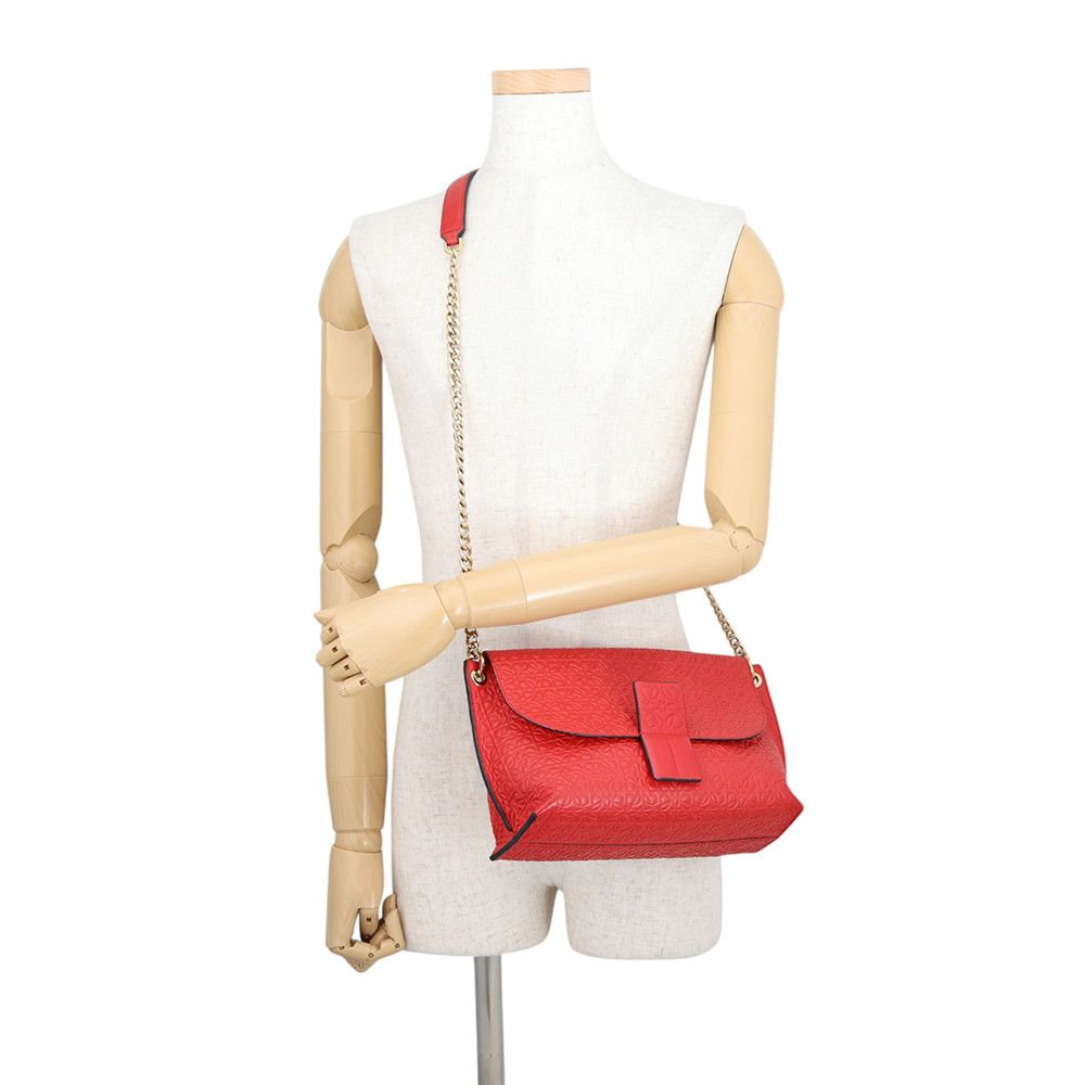 Loewe Chain Shoulder Bag Avenue Anagram Leather — view 4