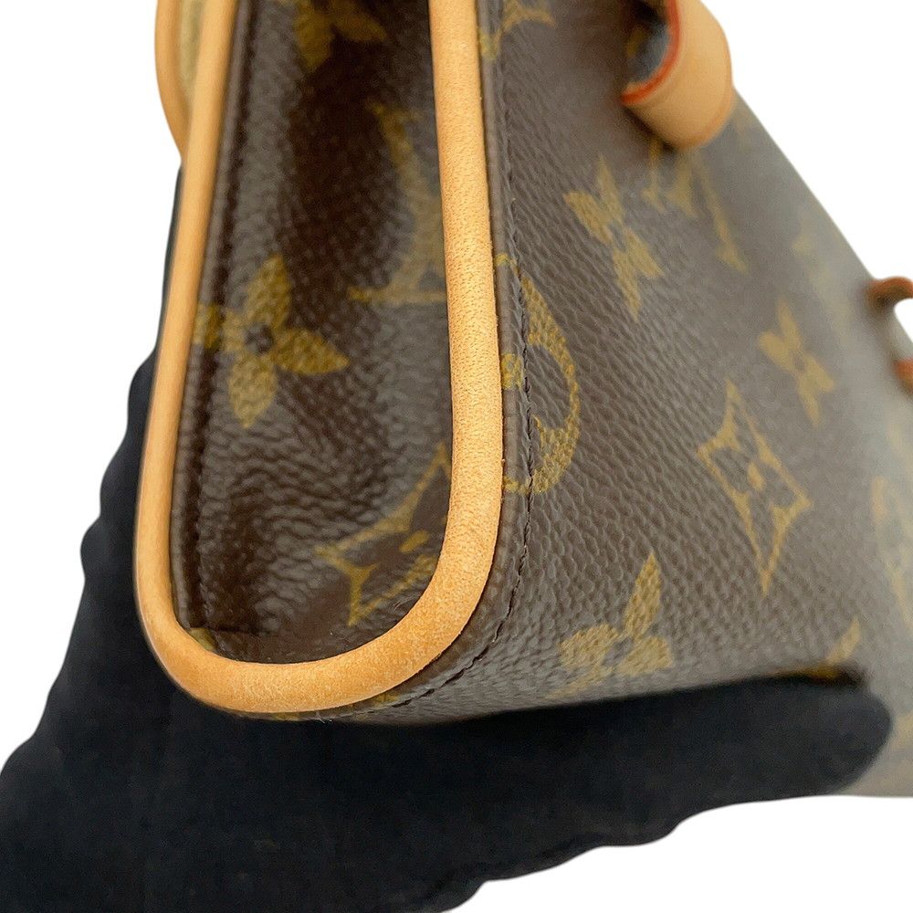 Louis Vuitton Waist Pouch Monogram Pochette Florentine — view 8