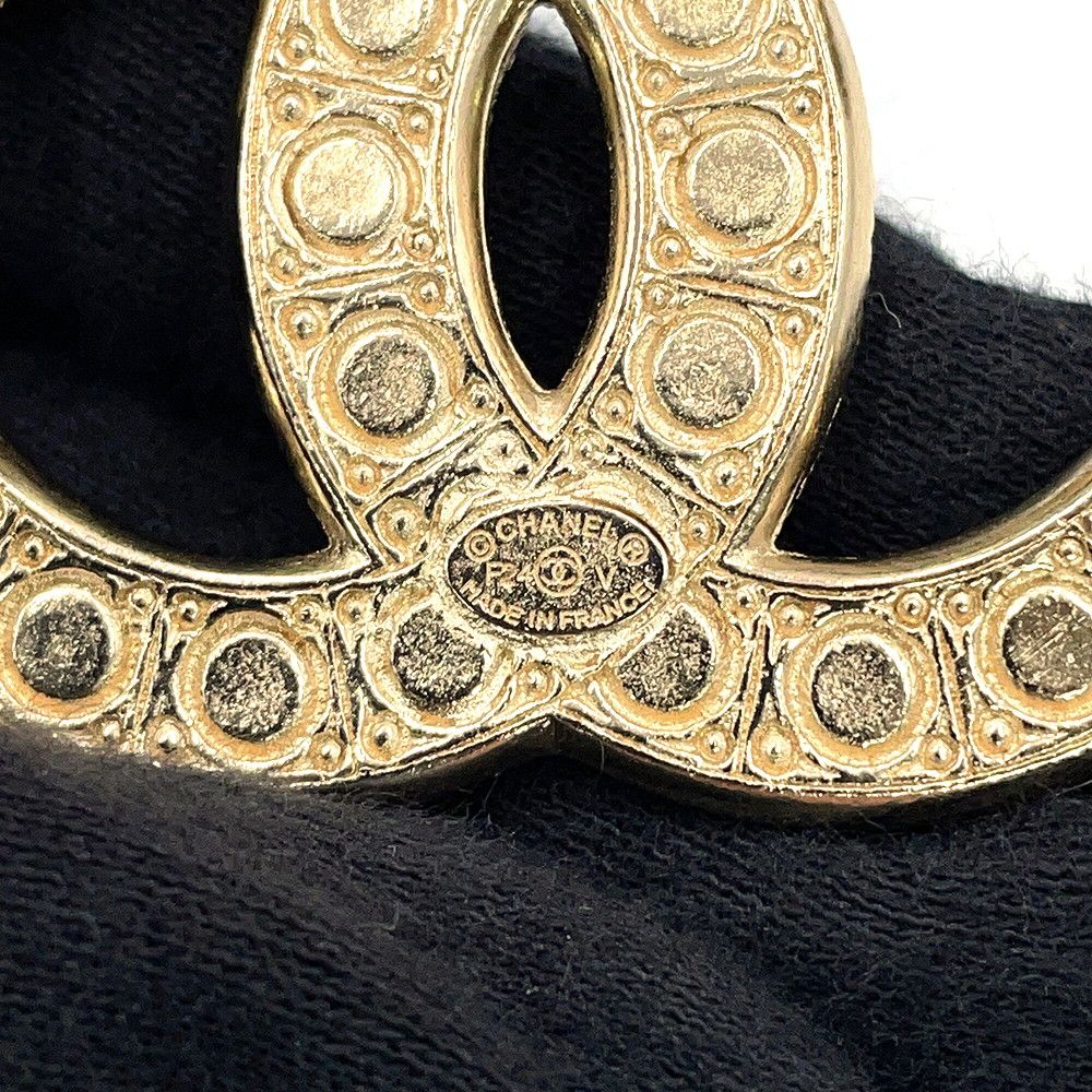 Chanel Brooch CC Logo Rhinestone Faux Pearl Metal — view 7