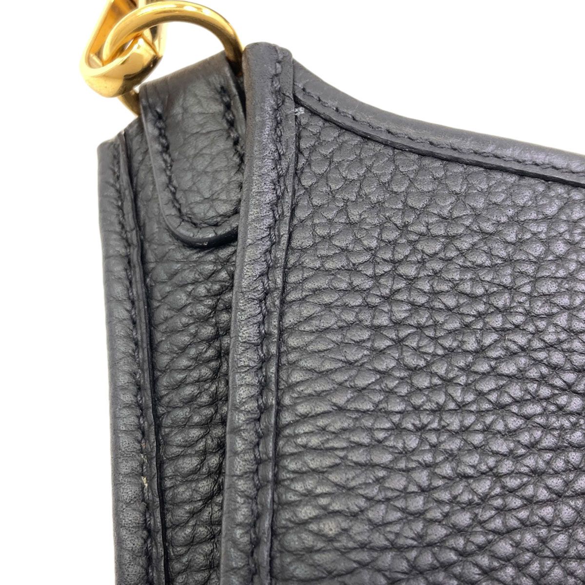 Hermes Evelyne TPM Gold Shoulder Bag Taurillon Clemence — view 9