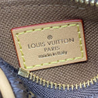 Louis Vuitton Key Holder Monogram Bijou Sac Micro Speedy Leather Cowhide — view 3