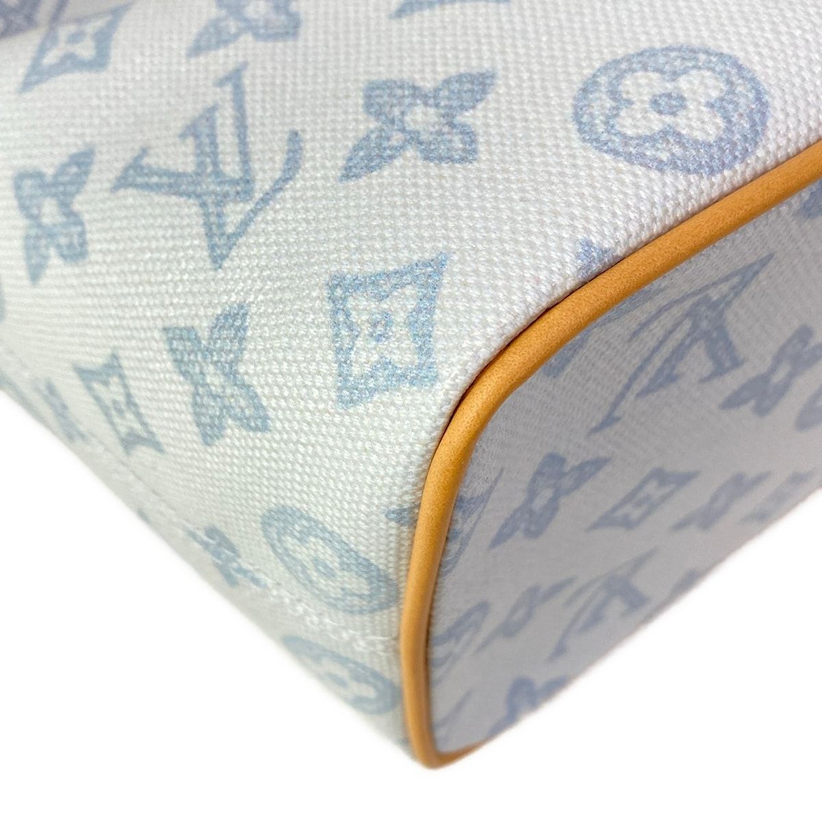 Louis Vuitton Shoulder Bag All in BB Blue Courier — view 8