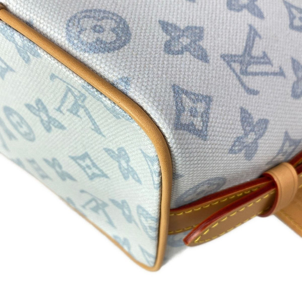 Louis Vuitton Shoulder Bag All in BB Blue Courier — view 9