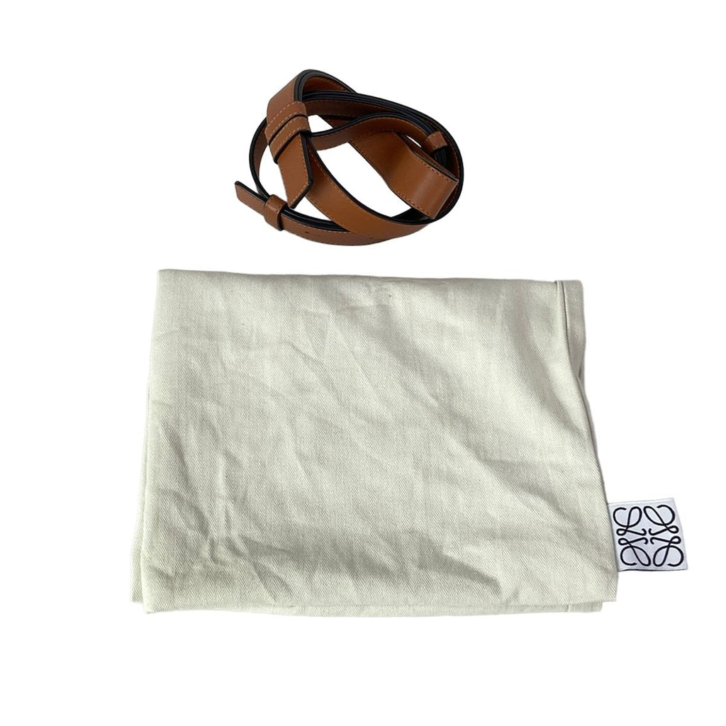 Loewe Handbag Hammock Bag Small Brown — view 8