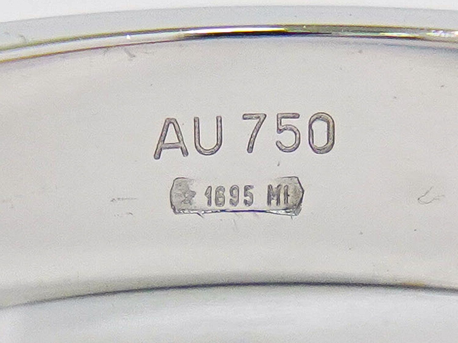 Gucci Icon Diamond WG Ring White Gold Second — view 7