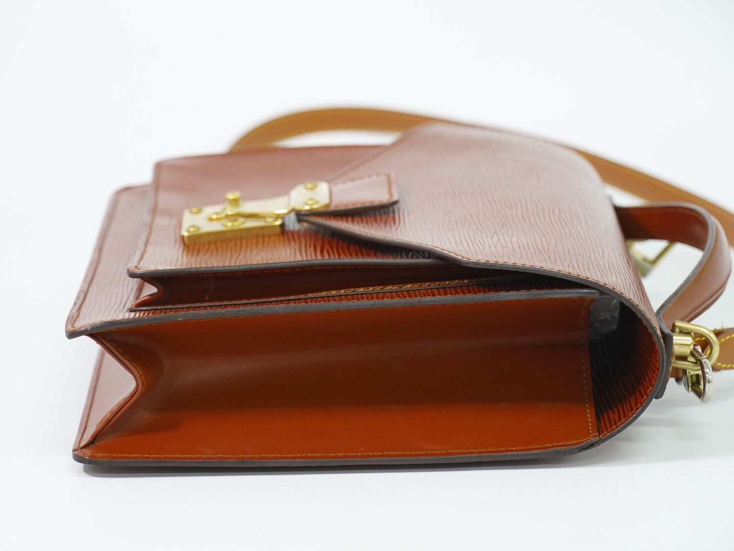 Louis Vuitton LV Monceau 28 Epi Leather 2-Way Shoulder Bag Brown Second — view 4