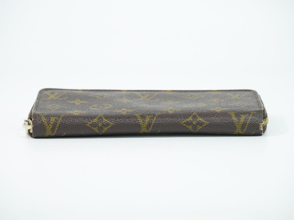 Louis Vuitton LV Wallet — view 3