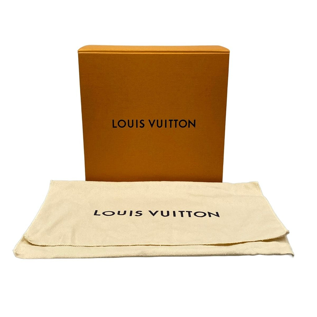 Louis Vuitton Shoulder Bag Monogram Tufting Triangle Messenger Turquoise — view 8