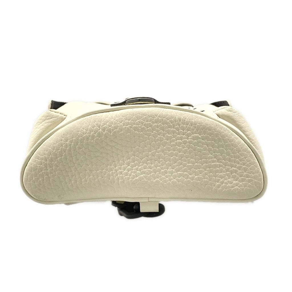 Louis Vuitton Shoulder Bag Cuir Taurillon Christopher XS Blanc Removable Strap — view 5
