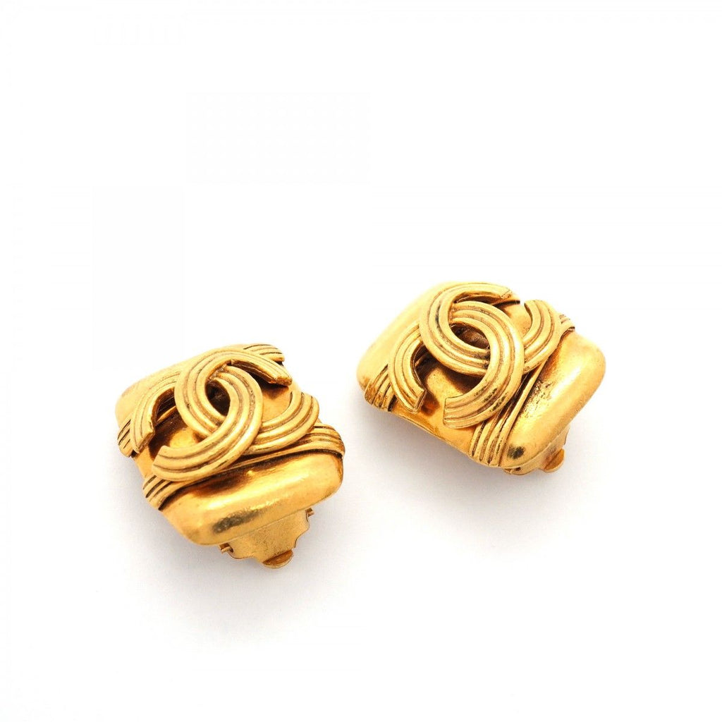 Chanel Earrings Vintage CC Logo Gold Plated — view 2