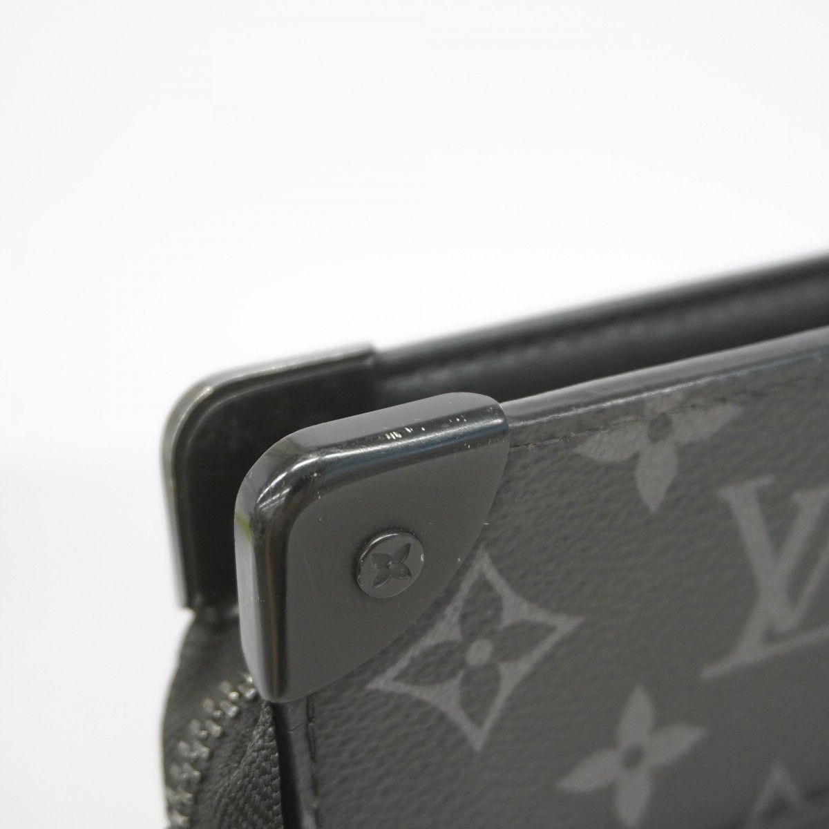 Louis Vuitton Clutch Monogram Eclipse Trunk Pochette Black — view 8