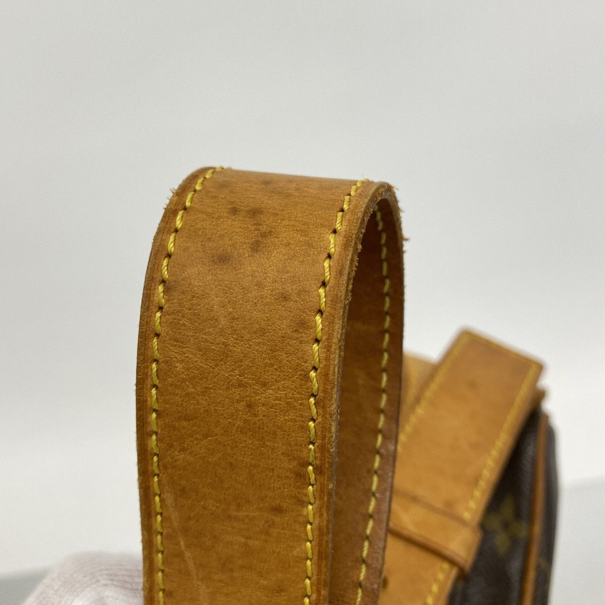 Louis Vuitton Shoulder Bag Monogram Croissant MM Brown — view 7