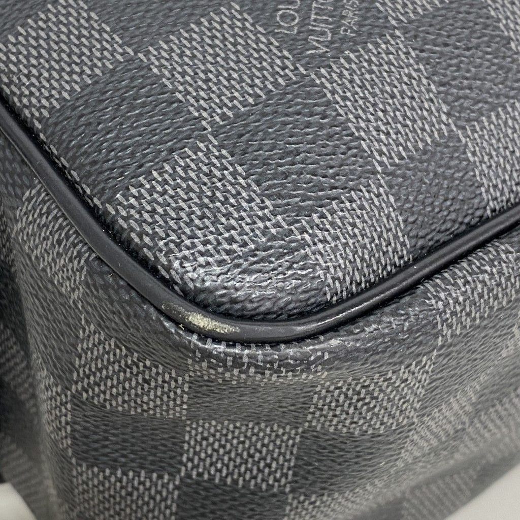 Louis Vuitton Pouch Damier Graphite Toilette Gray — view 6