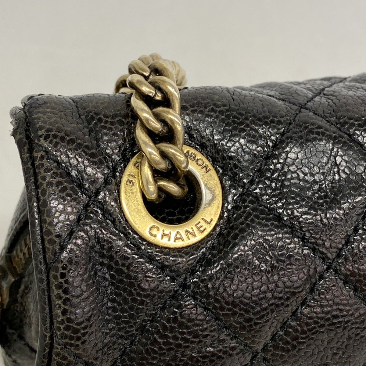 Chanel Shoulder Bag Quilted Caviar Leather Black Gold — view 8