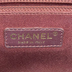 Chanel Shoulder Bag Quilted Caviar Leather Black Gold — view 5