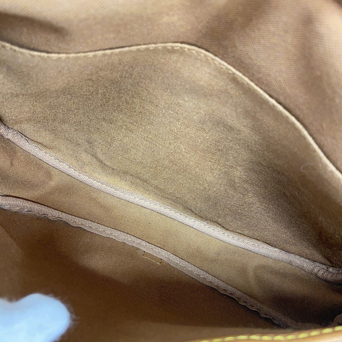 Louis Vuitton Shoulder Bag Monogram Saumur 30 Brown — view 4