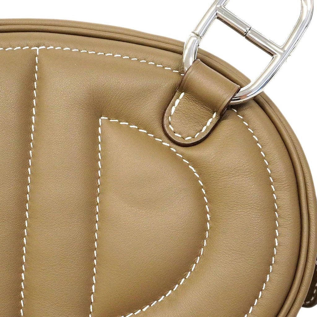 Hermes Shoulder Bag in the Loop Swift Etoupe Silver — view 6