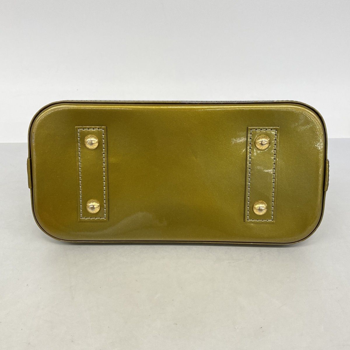 Louis Vuitton Handbag Vernis Alma BB Givre 2-Way — view 3