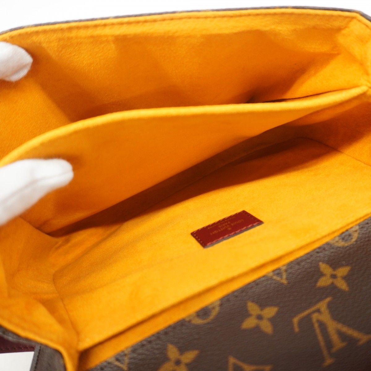 Louis Vuitton Handbag Monogram Pochette Metis MM Brown 2-Way — view 4