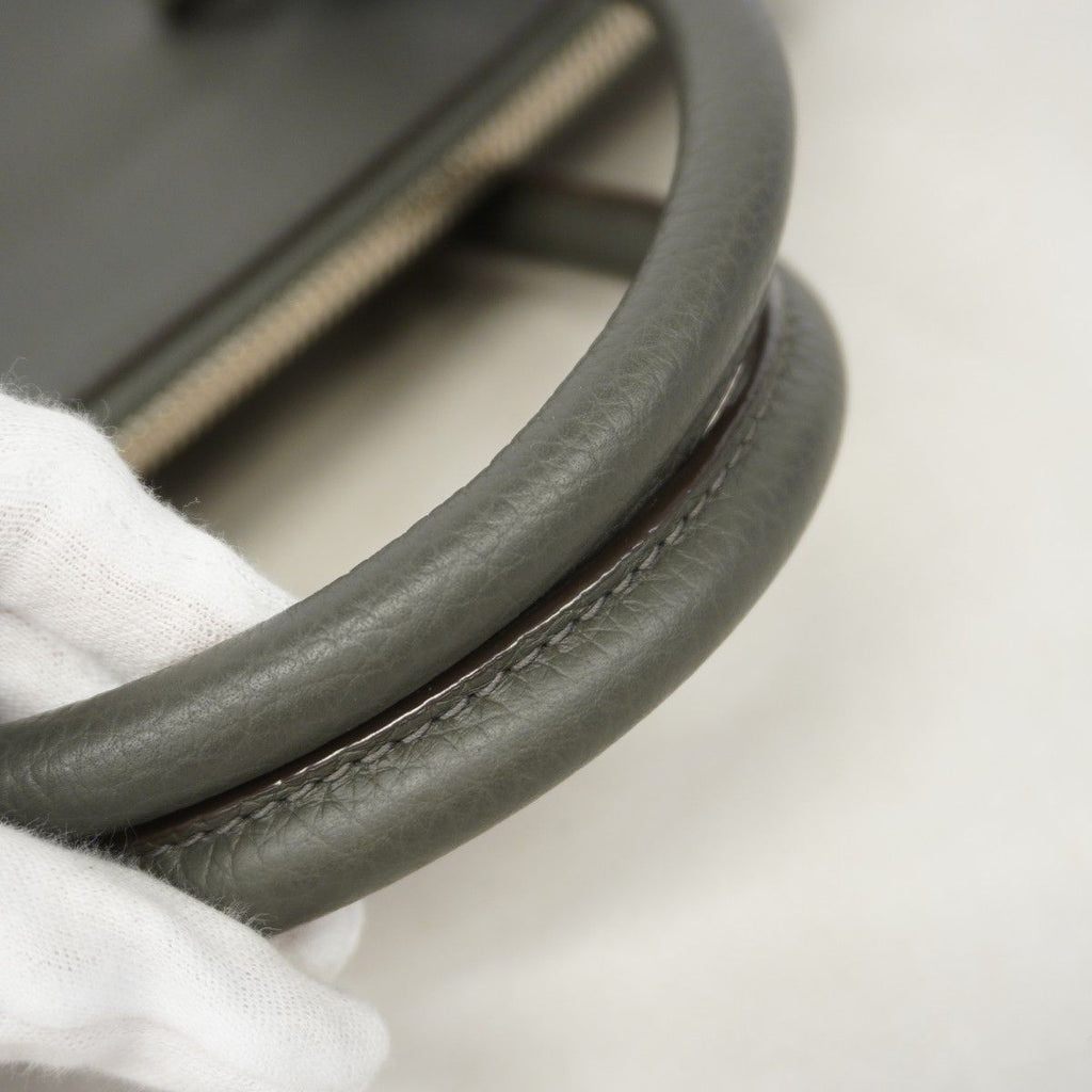 Louis Vuitton Tote Taurillon Greenwich Gray 2-Way — view 7
