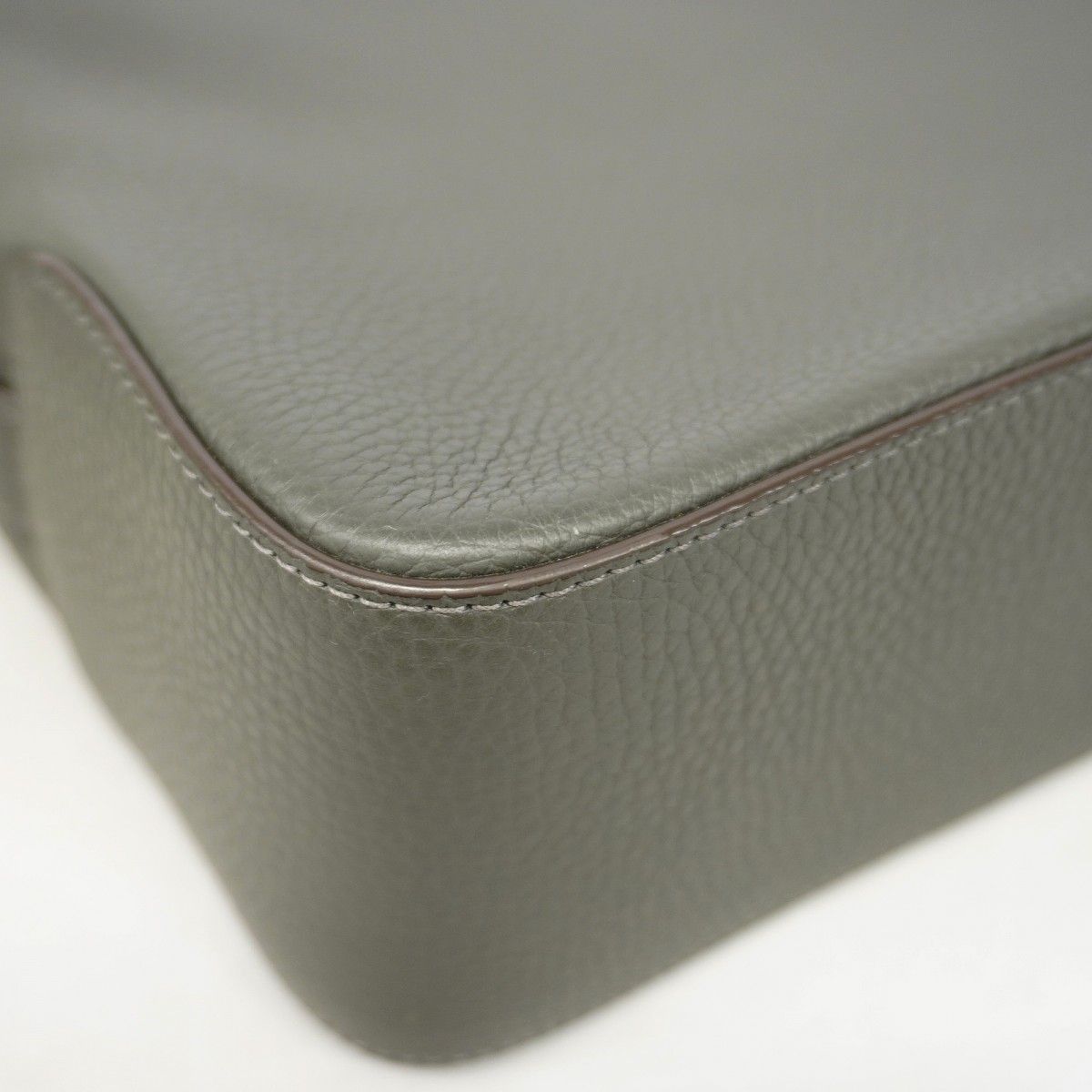 Louis Vuitton Tote Taurillon Greenwich Gray 2-Way — view 6