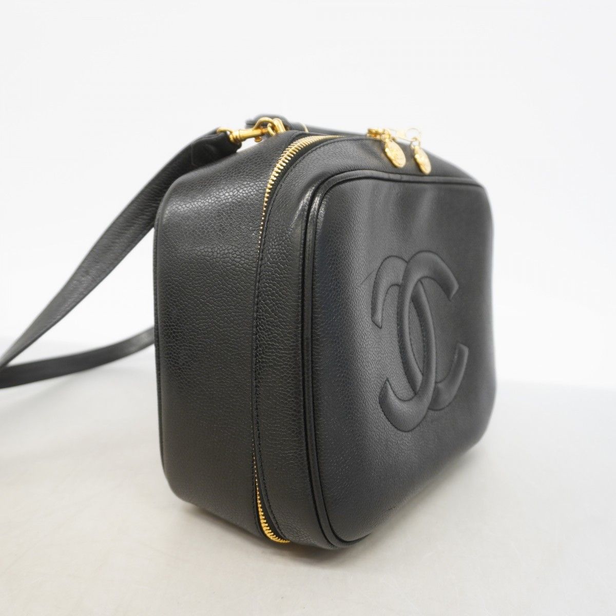 Chanel Vanity Bag Caviar Leather Black Gold 2-Way — view 2