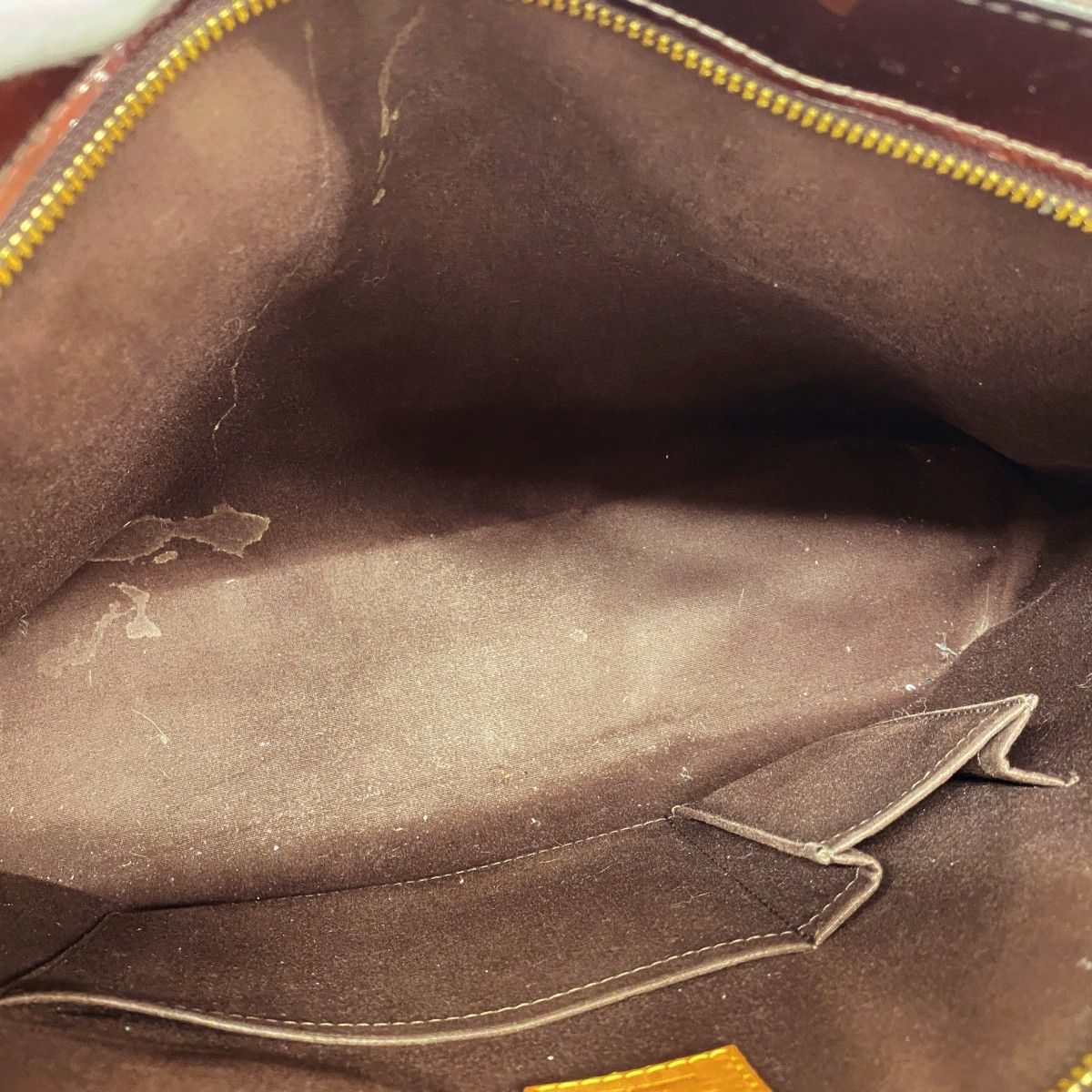 Louis Vuitton Tote Vernis Brentwood Amarante — view 4