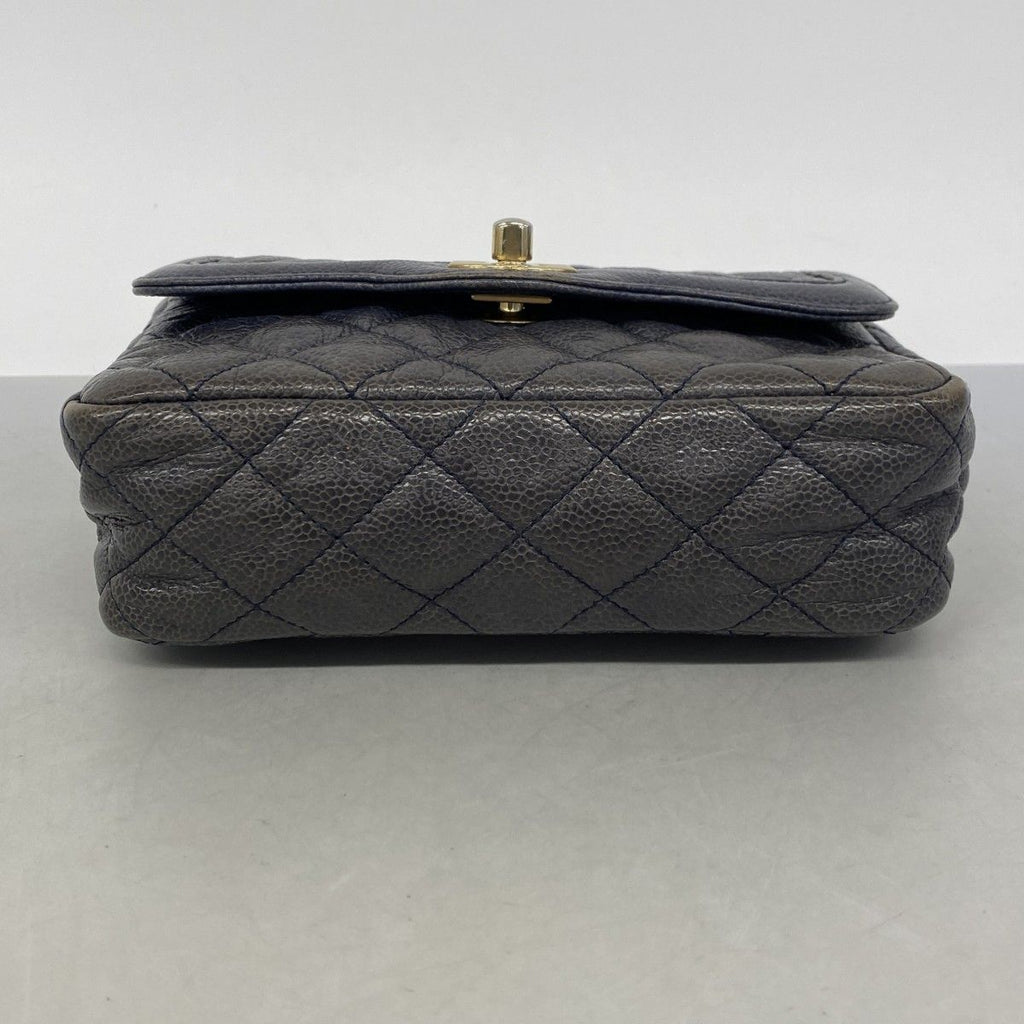 Chanel Shoulder Bag Quilted Caviar Leather Blue Gold — view 3