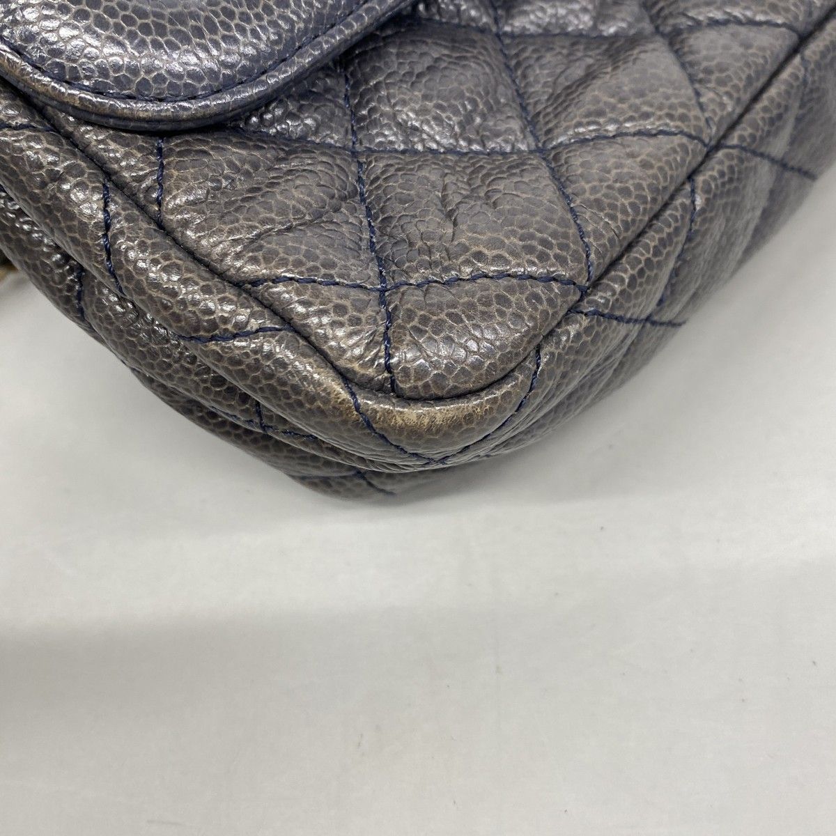Chanel Shoulder Bag Quilted Caviar Leather Blue Gold — view 6