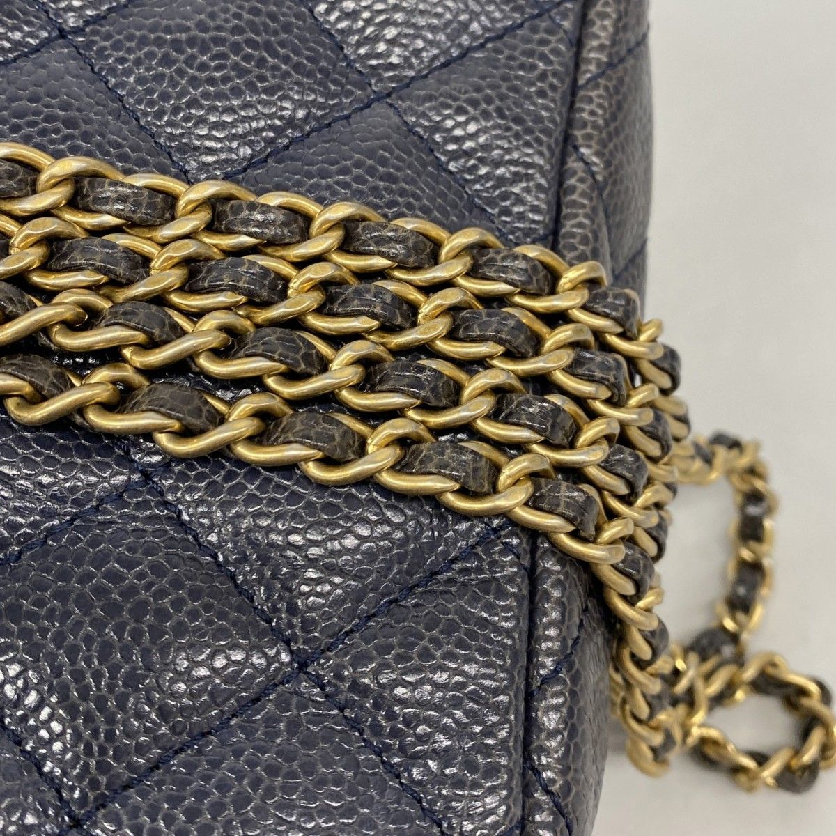 Chanel Shoulder Bag Quilted Caviar Leather Blue Gold — view 8