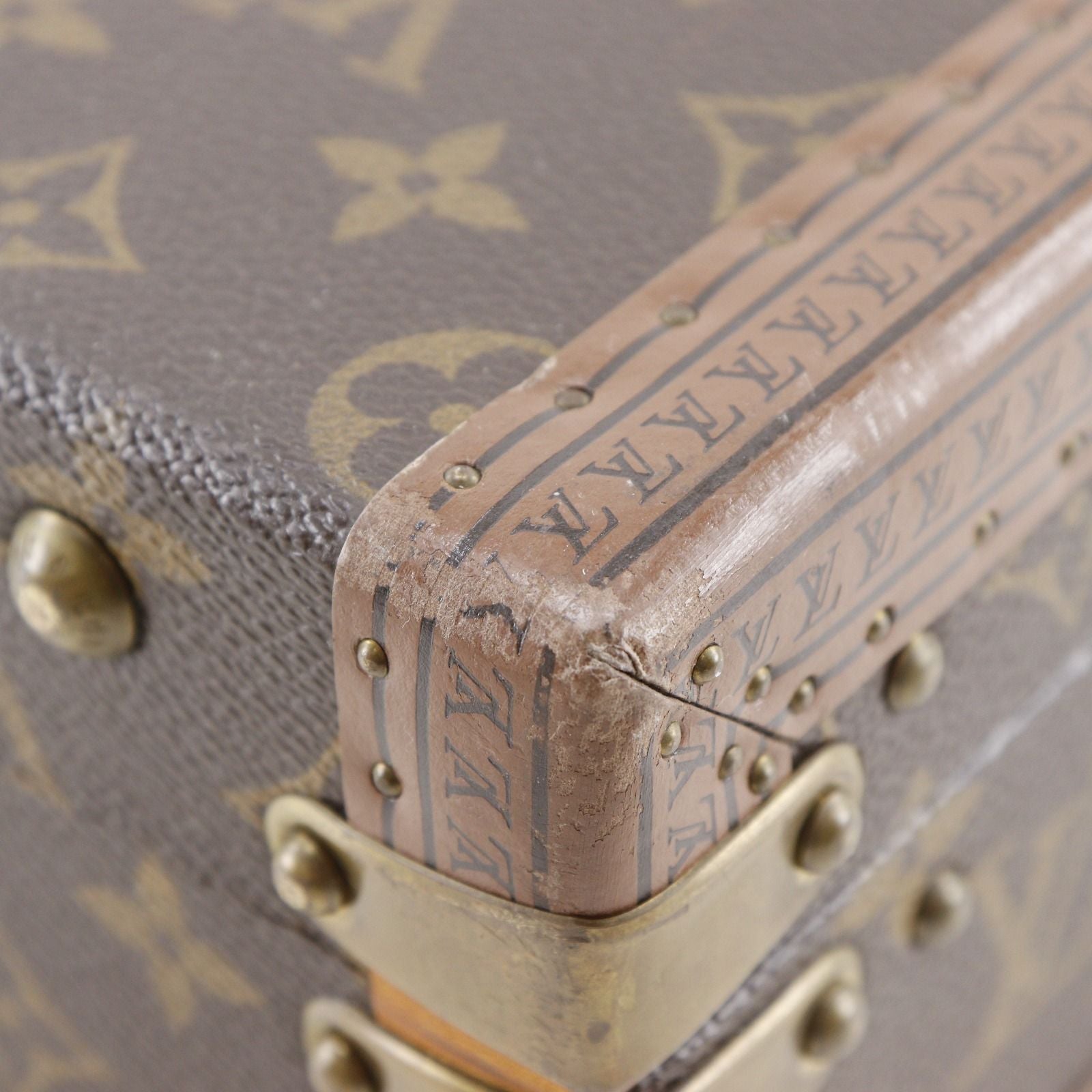 Louis Vuitton President Monogram Canvas Brown Trunk — view 5