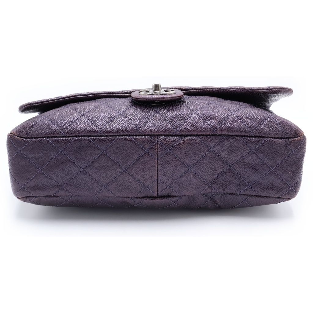 Chanel Maxi Quilted Caviar Leather Silver Chain Shoulder Bag Tote Purple — view 4