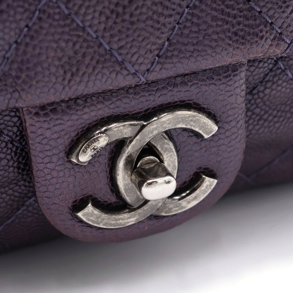 Chanel Maxi Quilted Caviar Leather Silver Chain Shoulder Bag Tote Purple — view 7