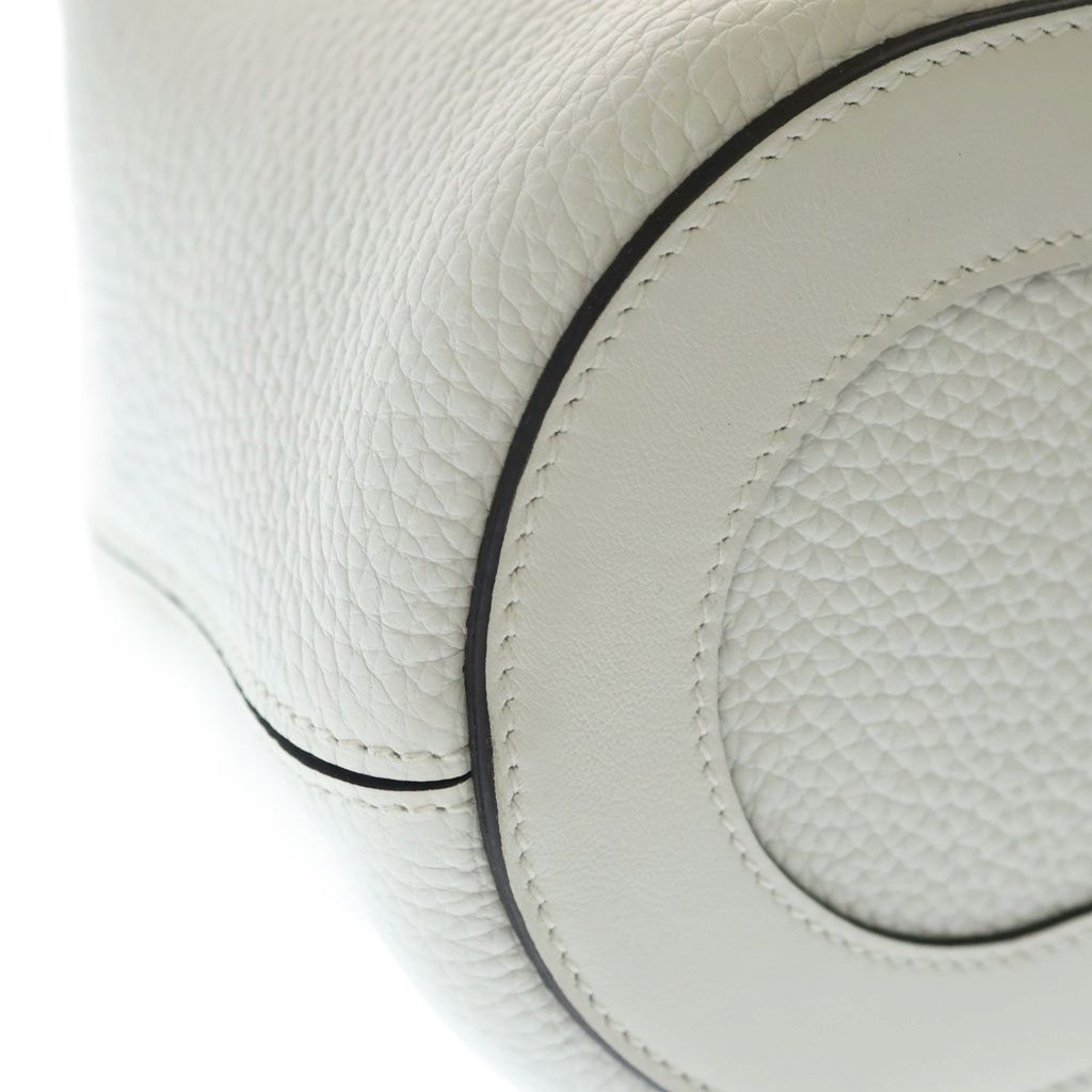 Hermes in the Loop 18 Taurillon Clemence Veau Gold Handbag White — view 5