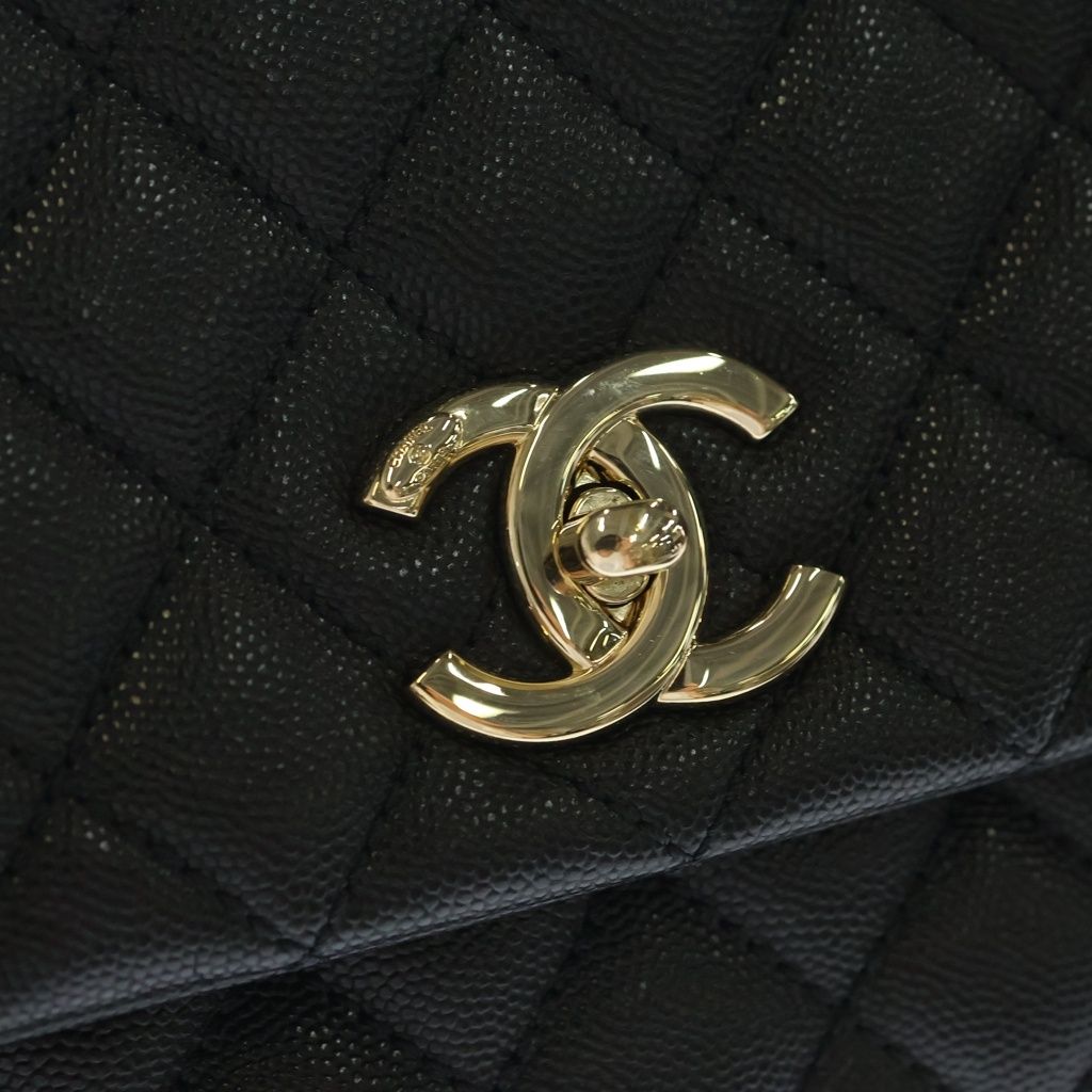 Chanel Herehandle 29 Shoulder Bag Caviar Leather Gold Black Stand — view 6