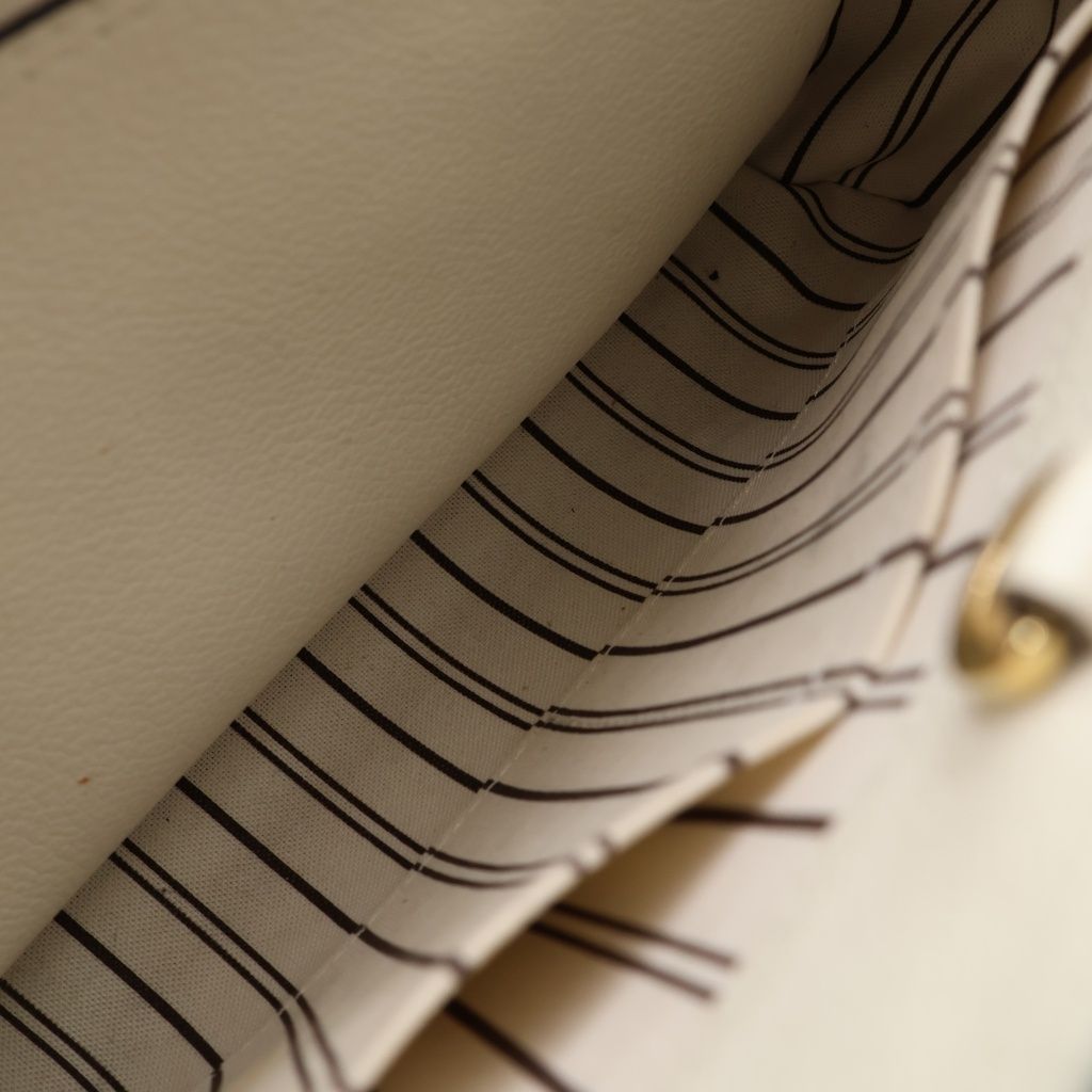 Louis Vuitton Monogram Empreinte Monte New BB Cream 2-Way Shoulder Bag White — view 8