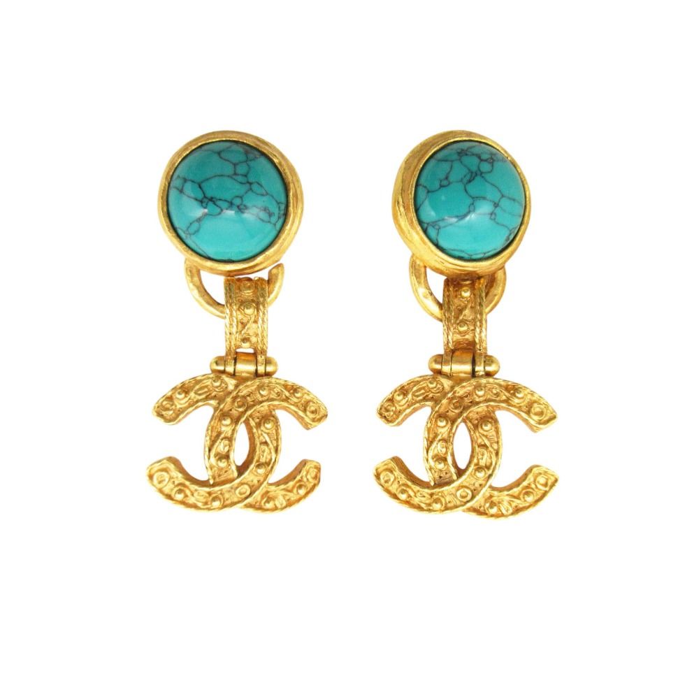 Chanel Earrings koizblue CC Logo Both Ears Gold