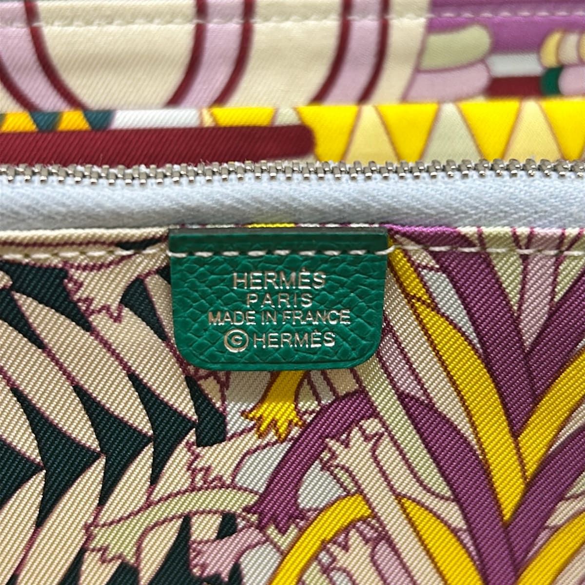 Hermes Wallet Azap Long Silk in Vert Jade Zip Around Silver — view 5